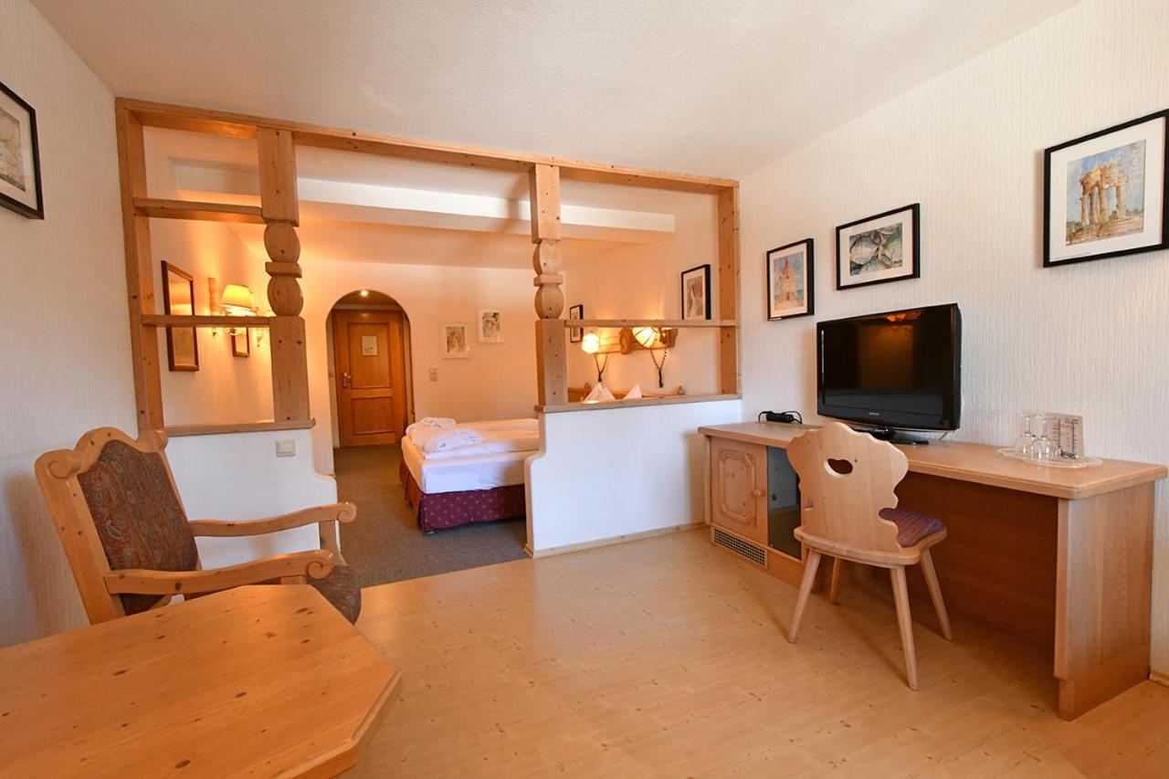 Landhotel Altes Zollhaus Hermsdorf  Esterno foto