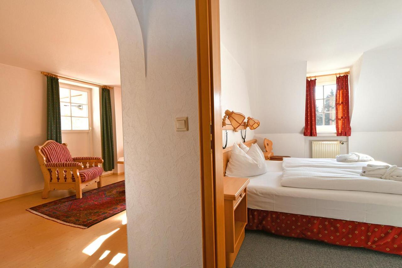 Landhotel Altes Zollhaus Hermsdorf  Esterno foto