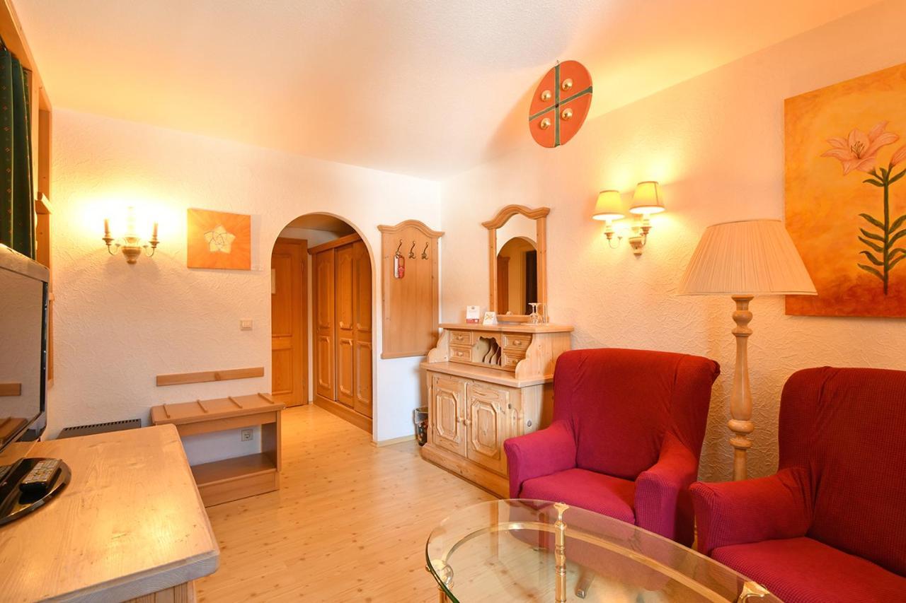Landhotel Altes Zollhaus Hermsdorf  Esterno foto