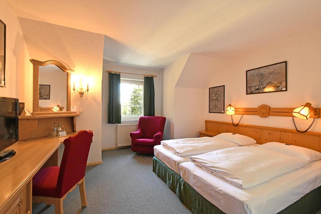 Landhotel Altes Zollhaus Hermsdorf  Esterno foto