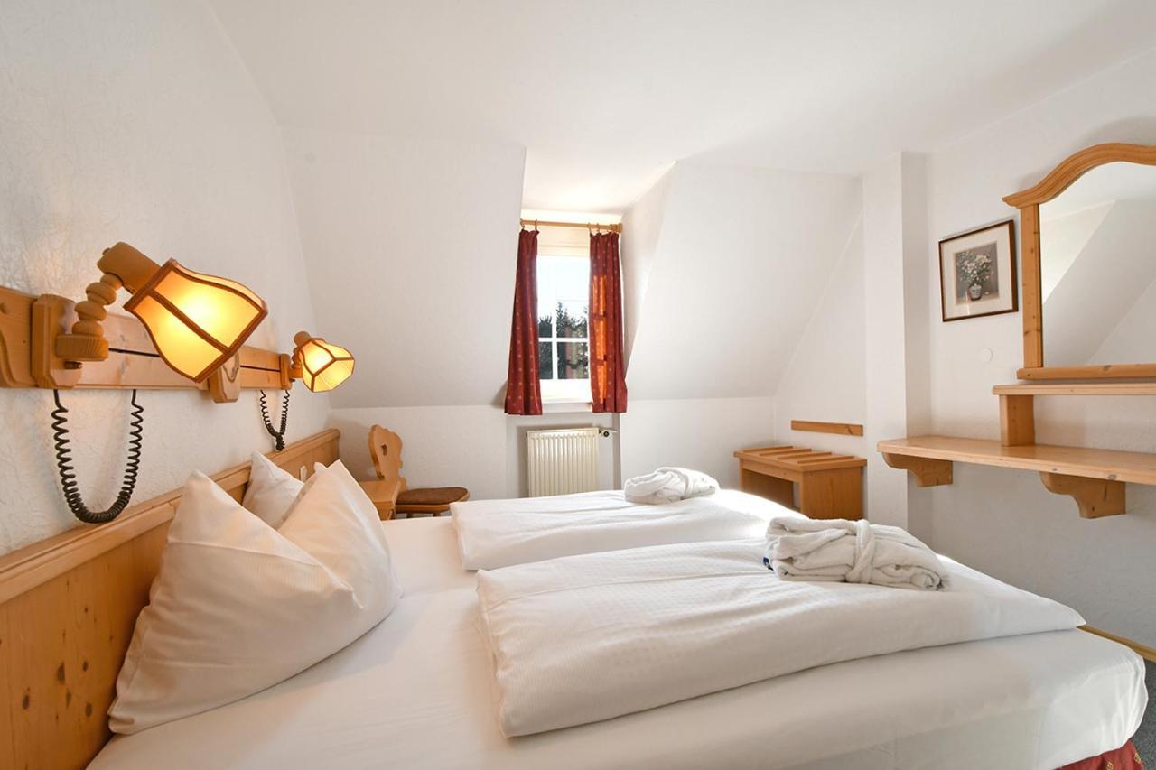 Landhotel Altes Zollhaus Hermsdorf  Esterno foto