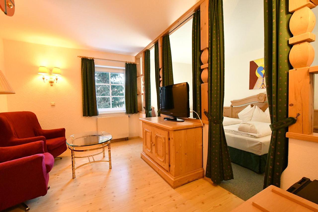 Landhotel Altes Zollhaus Hermsdorf  Esterno foto