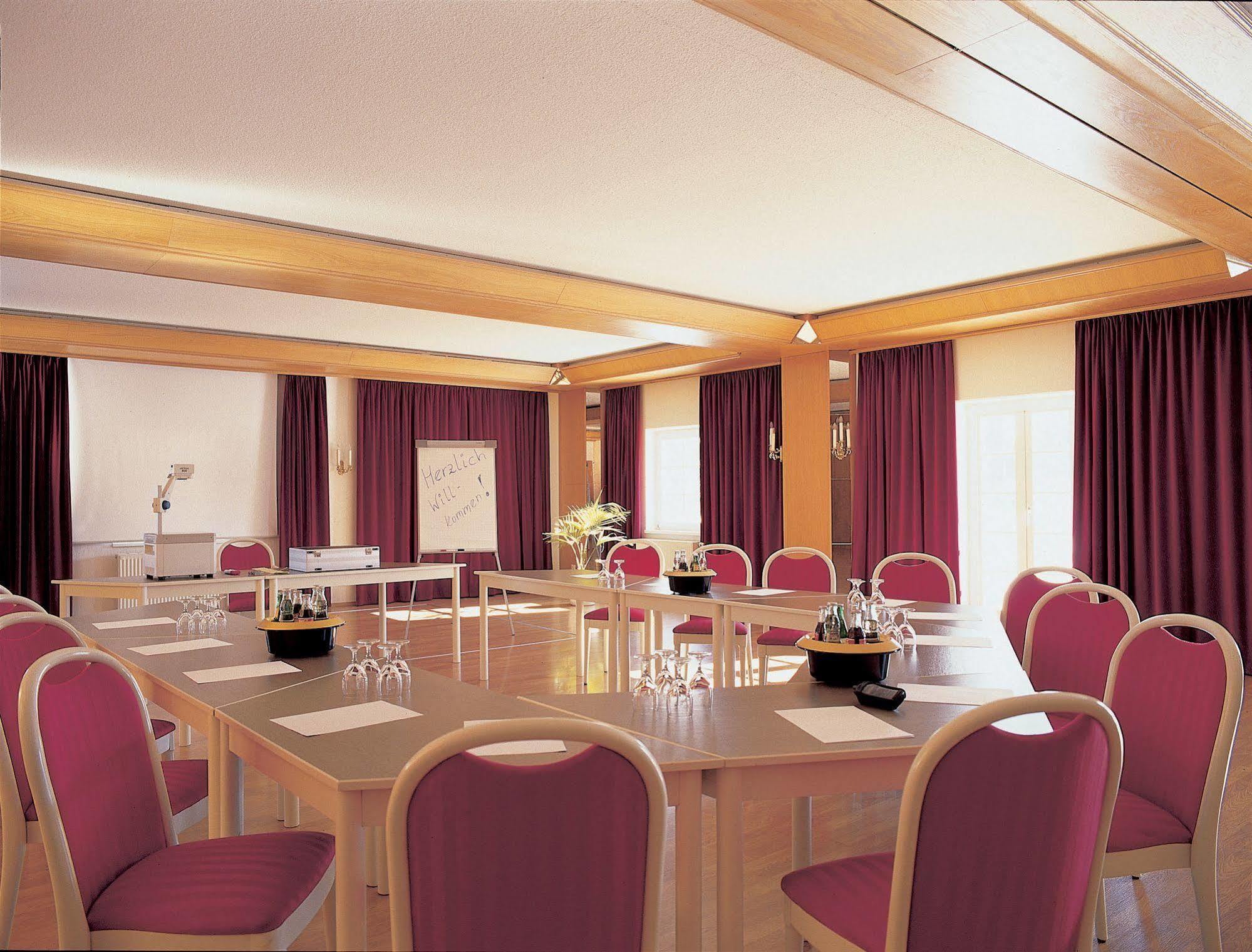 Landhotel Altes Zollhaus Hermsdorf  Servizi foto